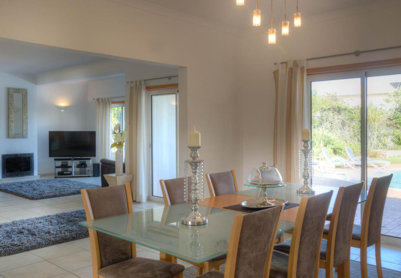 Villa Montanha, Luxury Coastal Villa, With Swimming Pool, Loungers And Alfresco Dining, 10 Min Walk To The Beautiful Praia Da Luz Beach, Shops, Bars And Restaurants! ภายนอก รูปภาพ